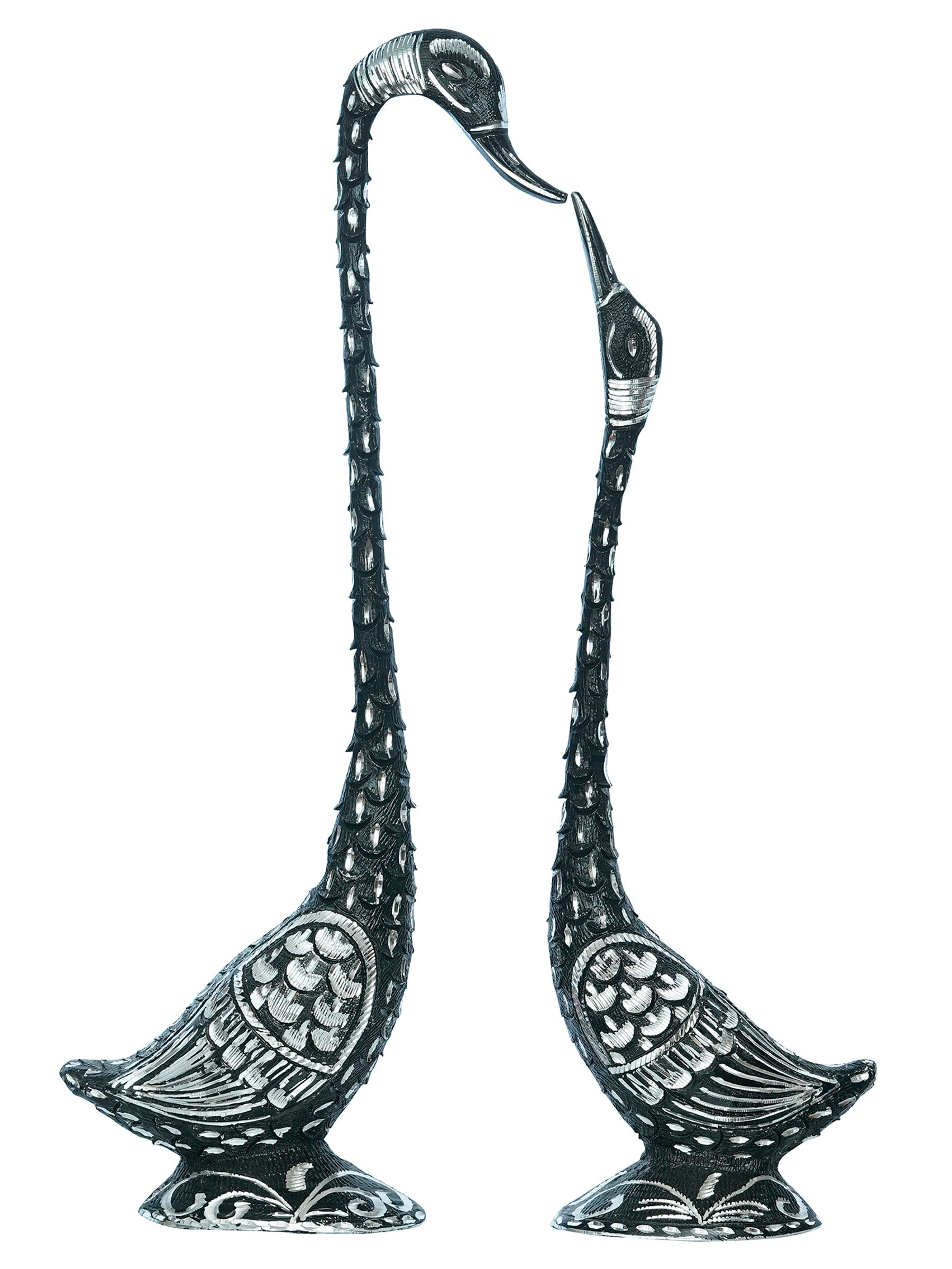 Black Metal Kissing Swan Couple Decorative showpiece Kafalo