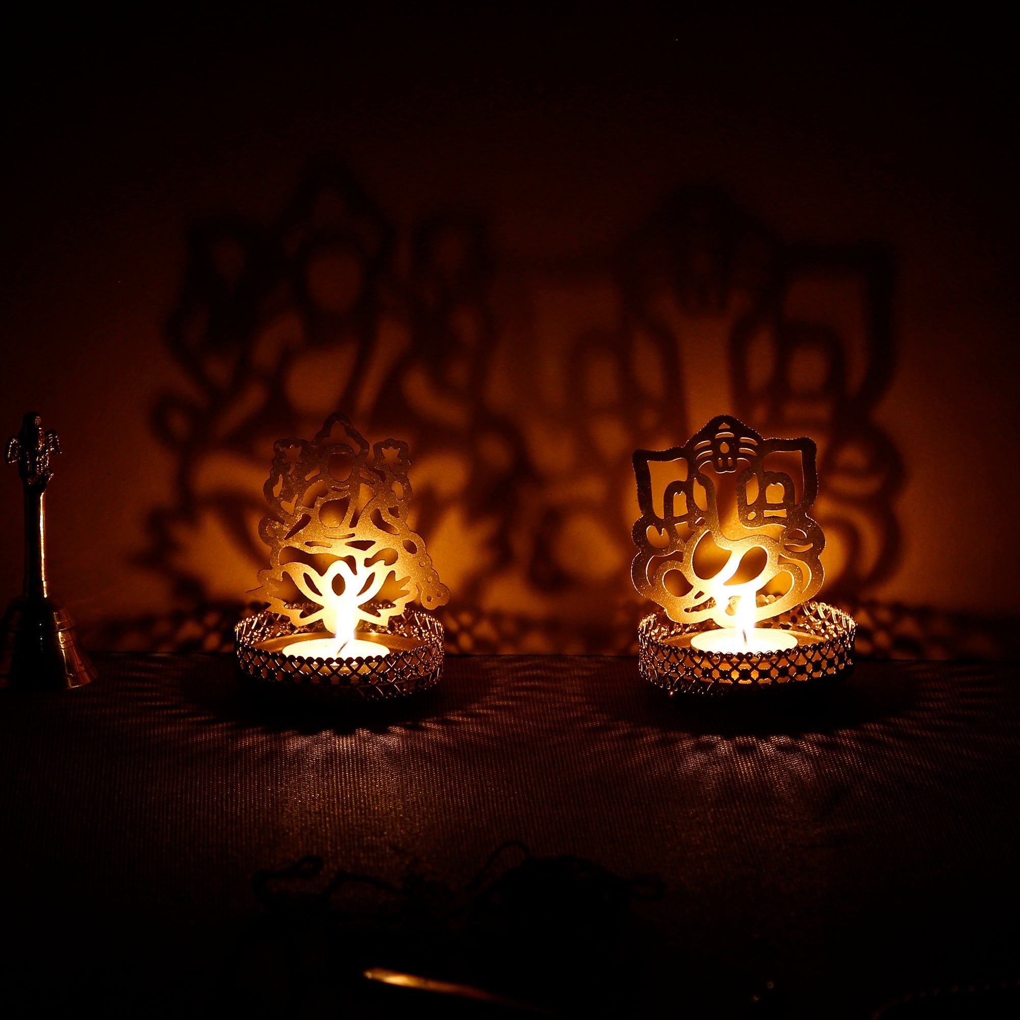 Lord Ganesha and Laxmi Shadow Tea Light Holder Kafalo