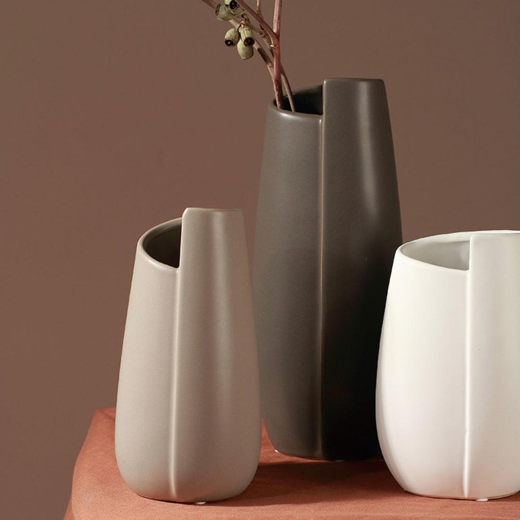 Abstract Pot Nestasia