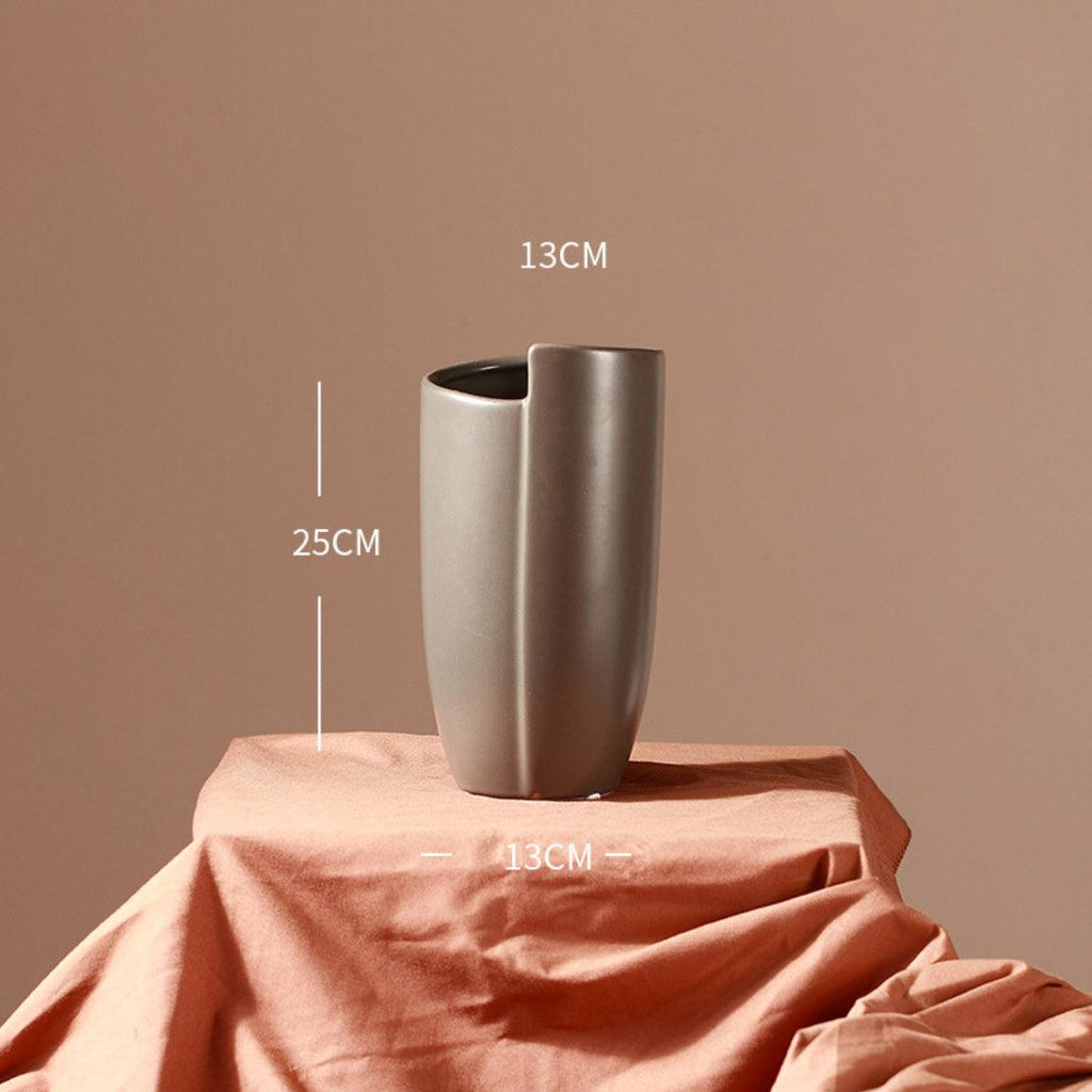 Abstract Pot Nestasia