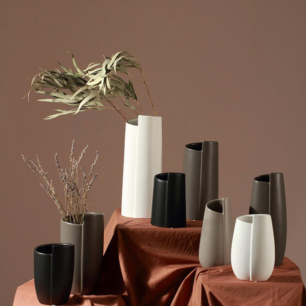 Abstract Pot Nestasia