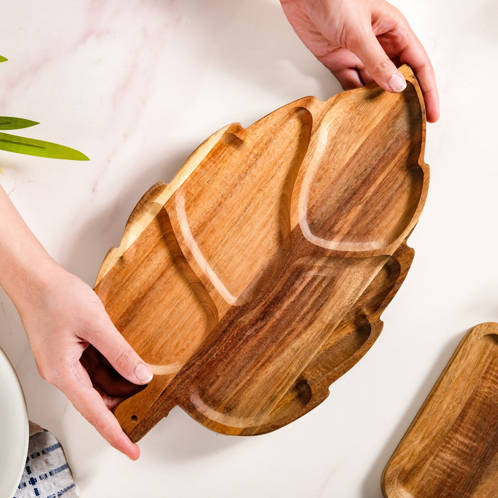 Sectioned Leaf Snack Platter Acacia Wood 12 Inch Nestasia