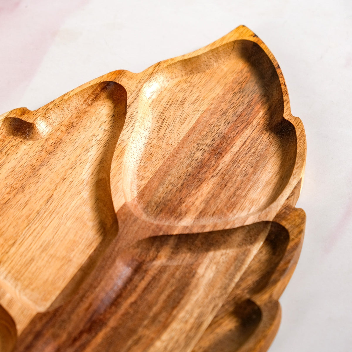 Sectioned Leaf Snack Platter Acacia Wood 12 Inch Nestasia