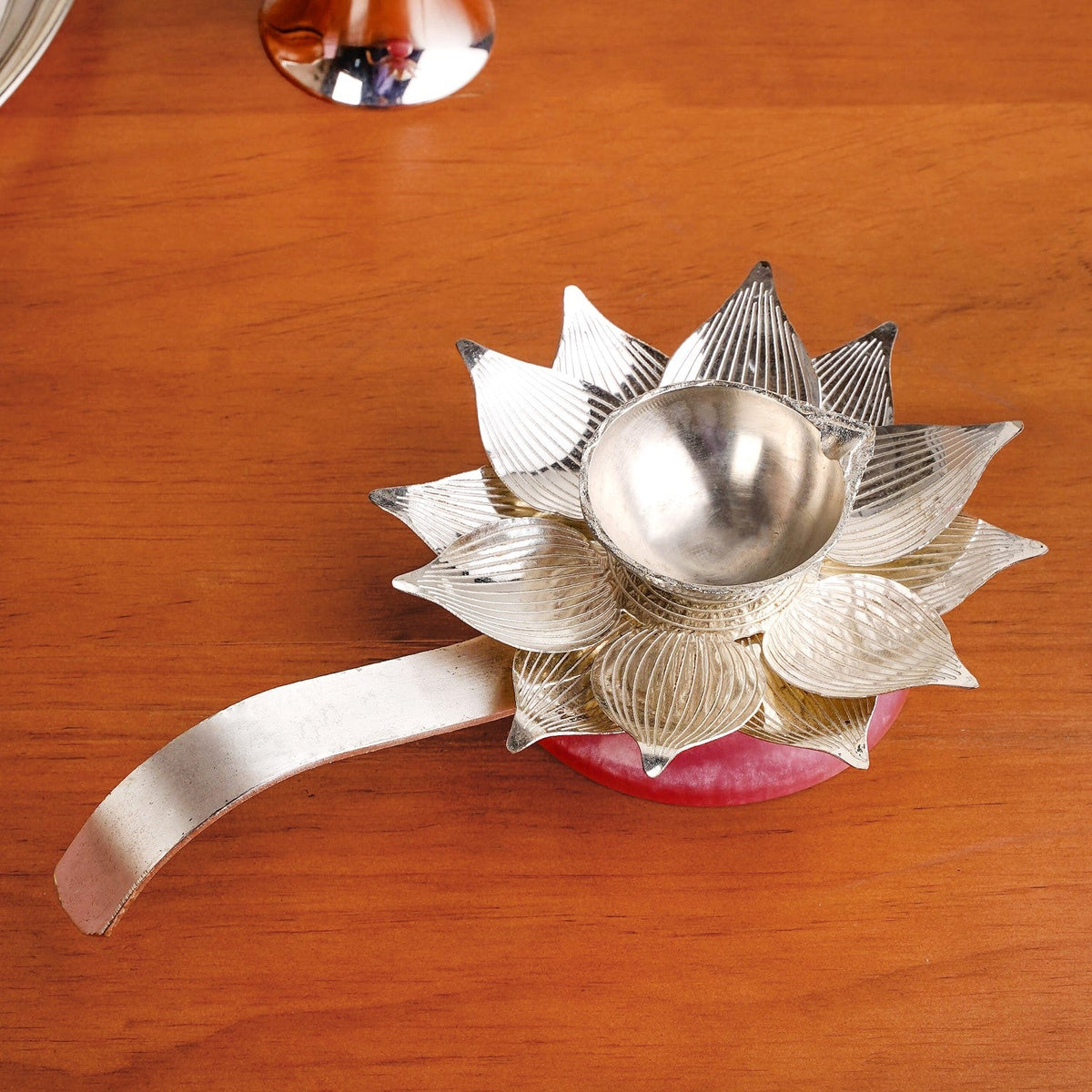 Lotus Diya And Ghanti Set Nestasia