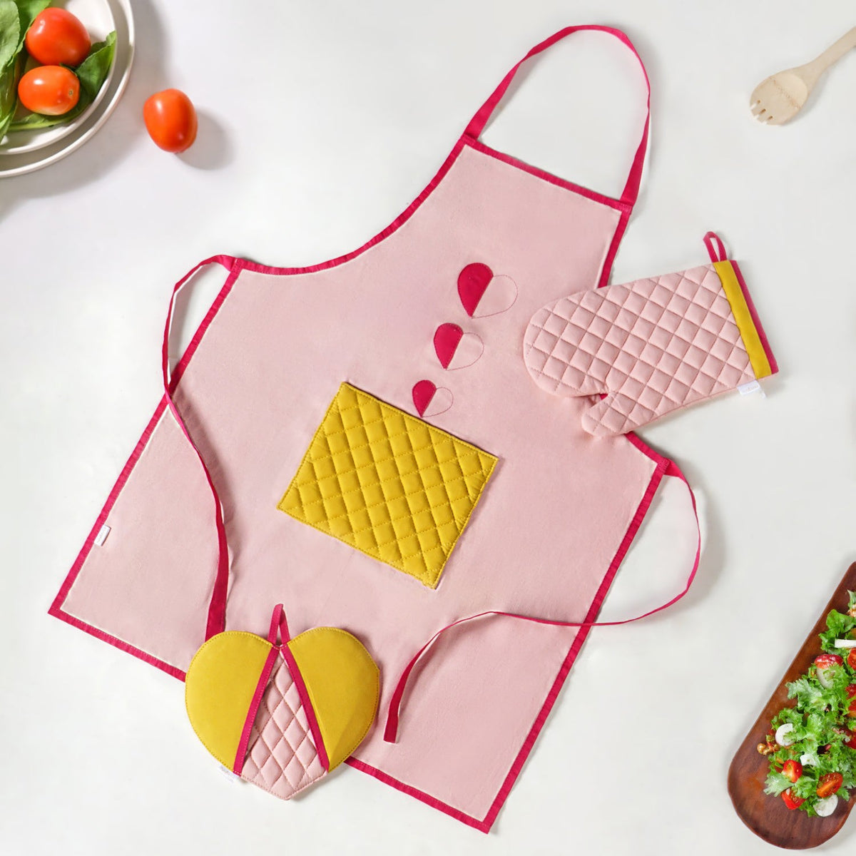 All Hearts Chef Apron With Mitten And Pot Holder Nestasia