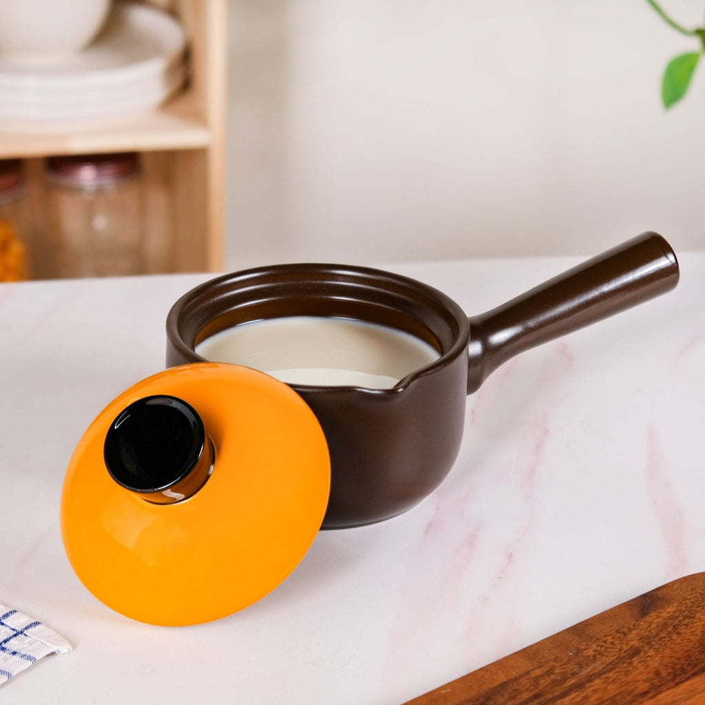 Amber Ceramic Sauce Pan With Handle And Lid 1000ml Nestasia