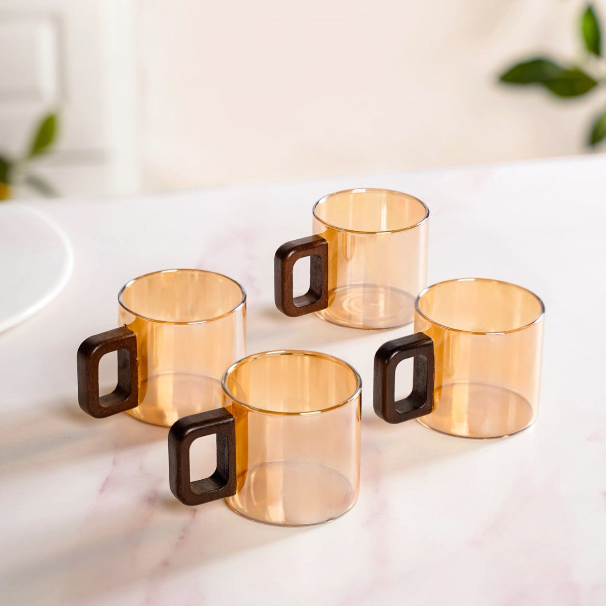 Amber Tinted Tea Cups With Wooden Handle Set Of 4 200ml Nestasia