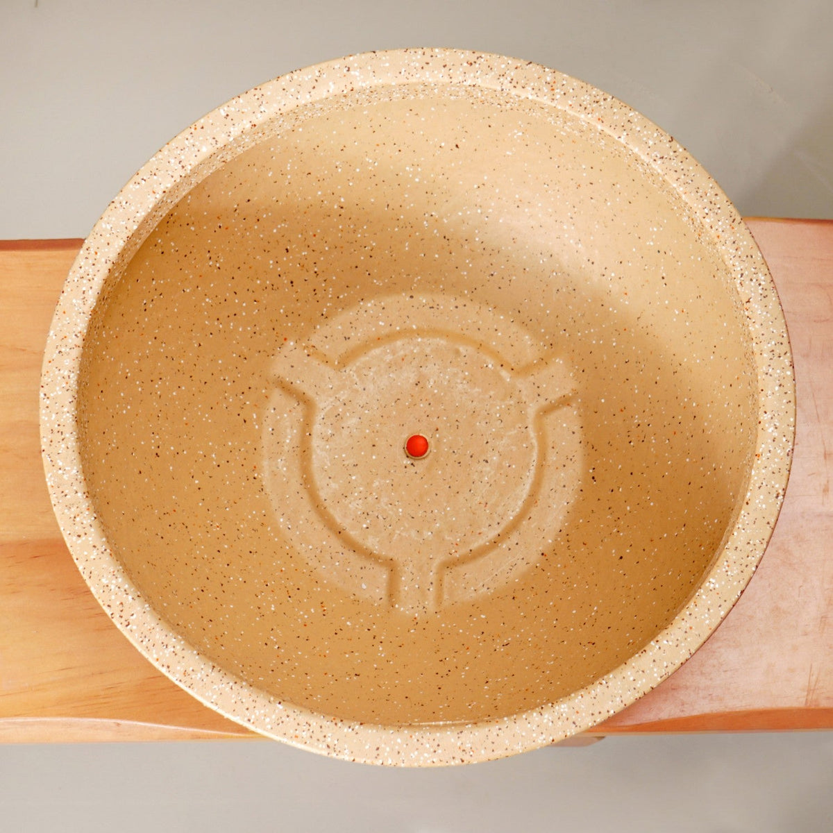 Planterra Beige Round Lotus Planter 15x9 Inch Nestasia