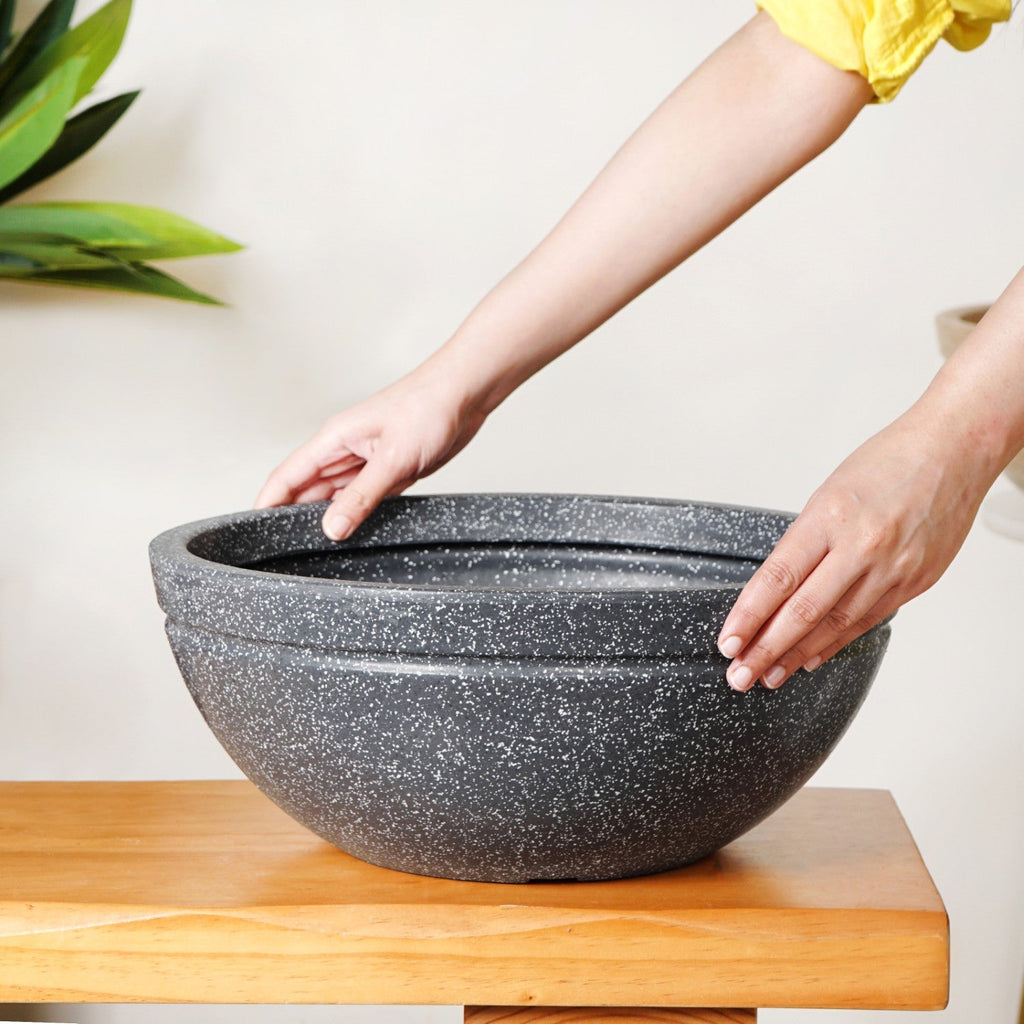 Planterra Granite Black Round Lotus Planter 15x7 Inch Nestasia