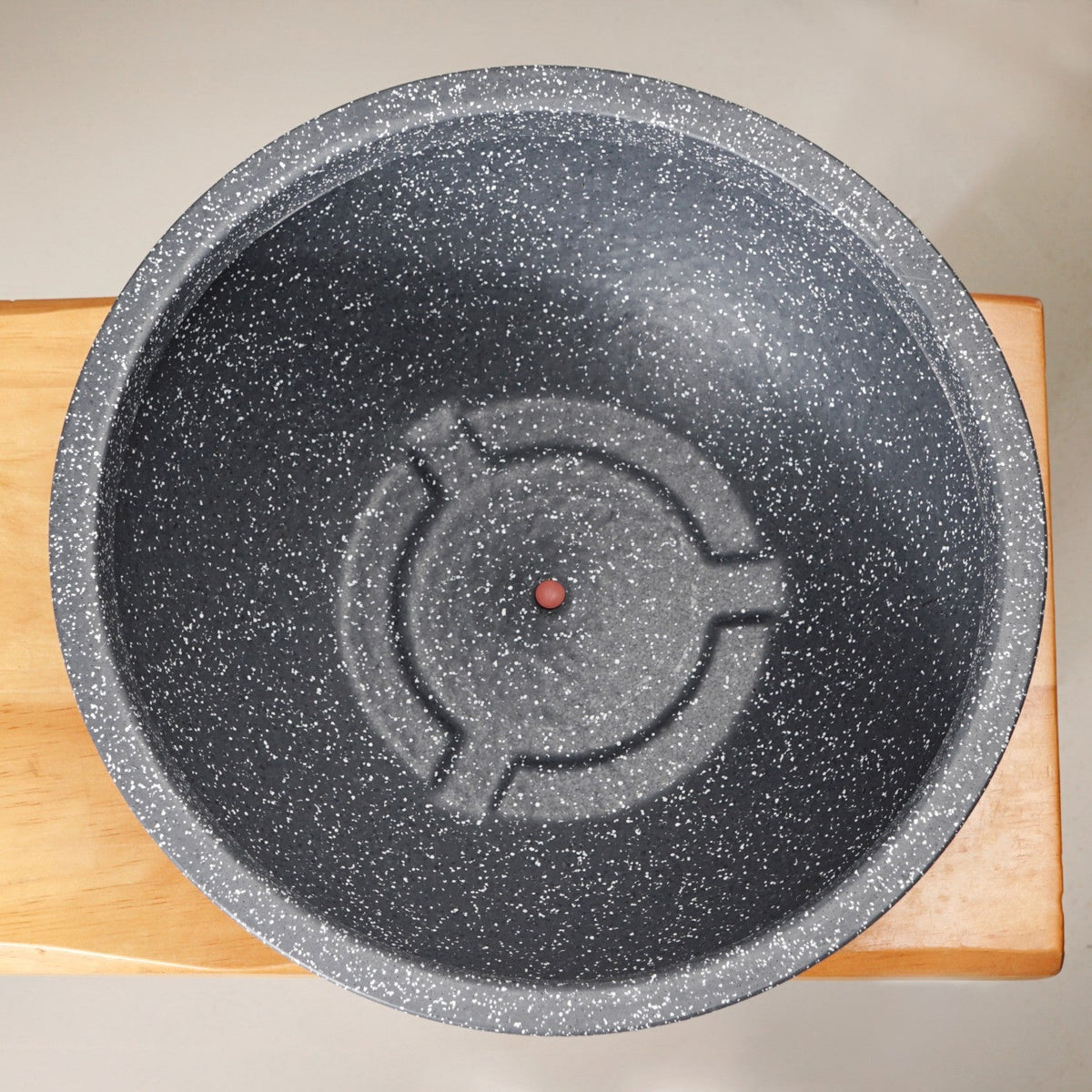 Planterra Granite Black Round Lotus Planter 15x7 Inch Nestasia