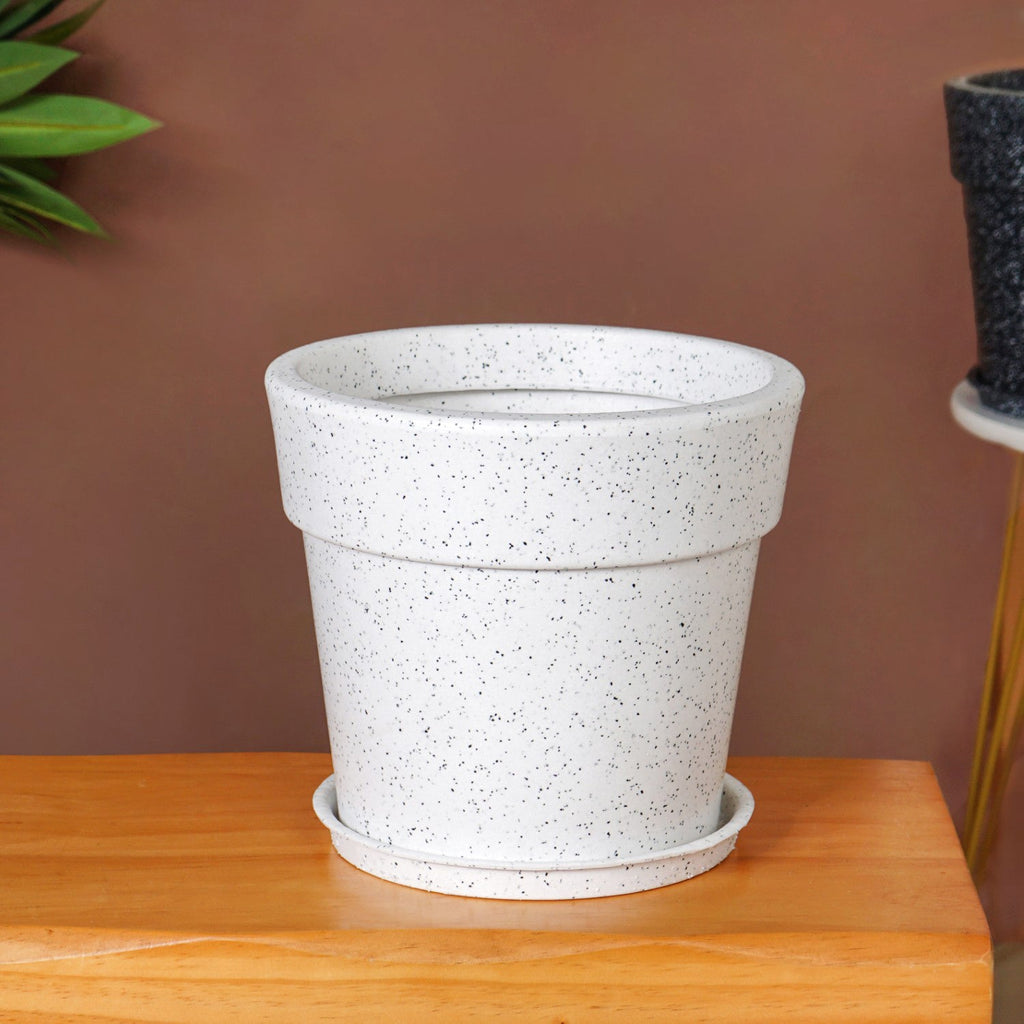 Planterra White Planter With Plate 10x9 Inch Nestasia
