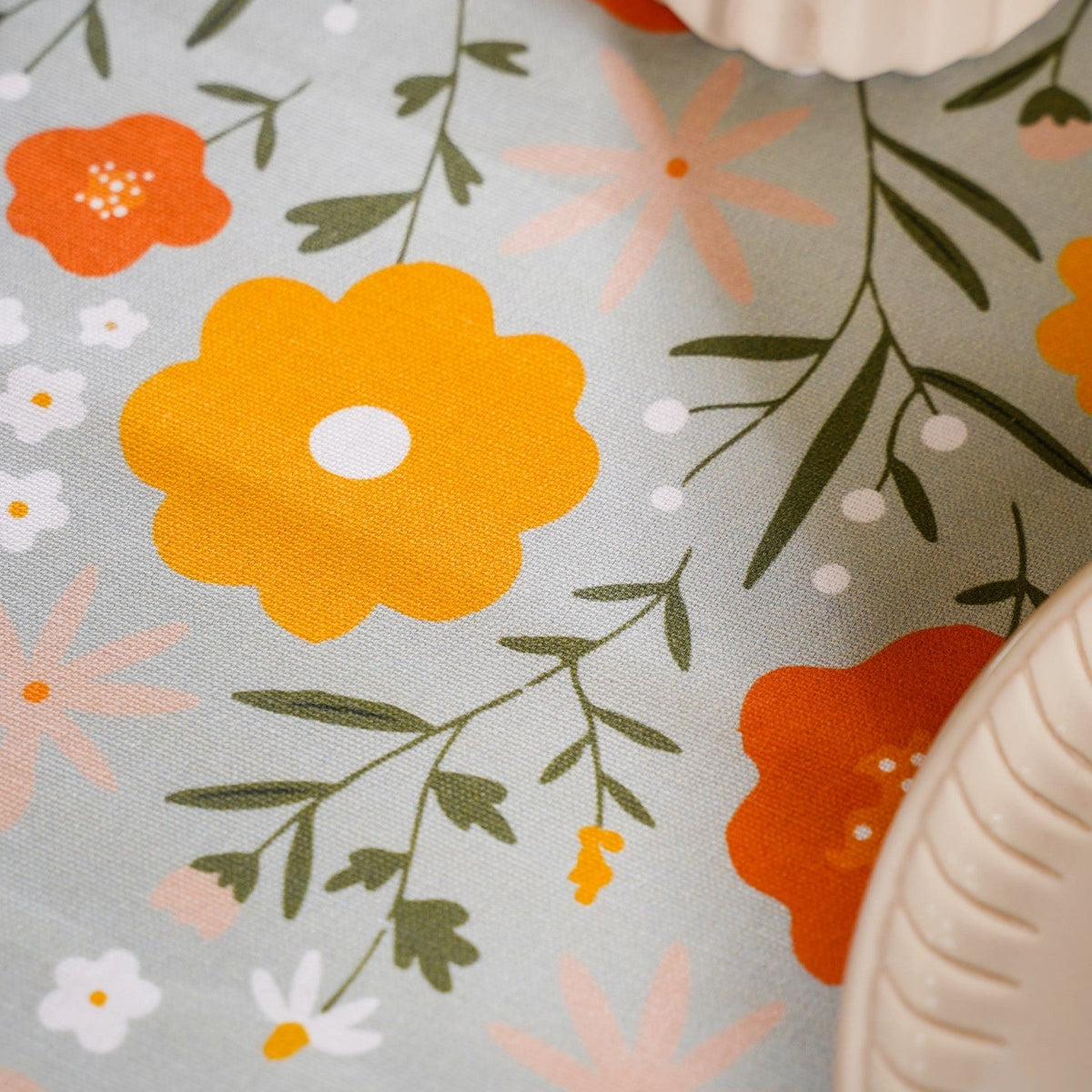 Arancia Luxe 8 Seater Table Runner 264x35cm Nestasia