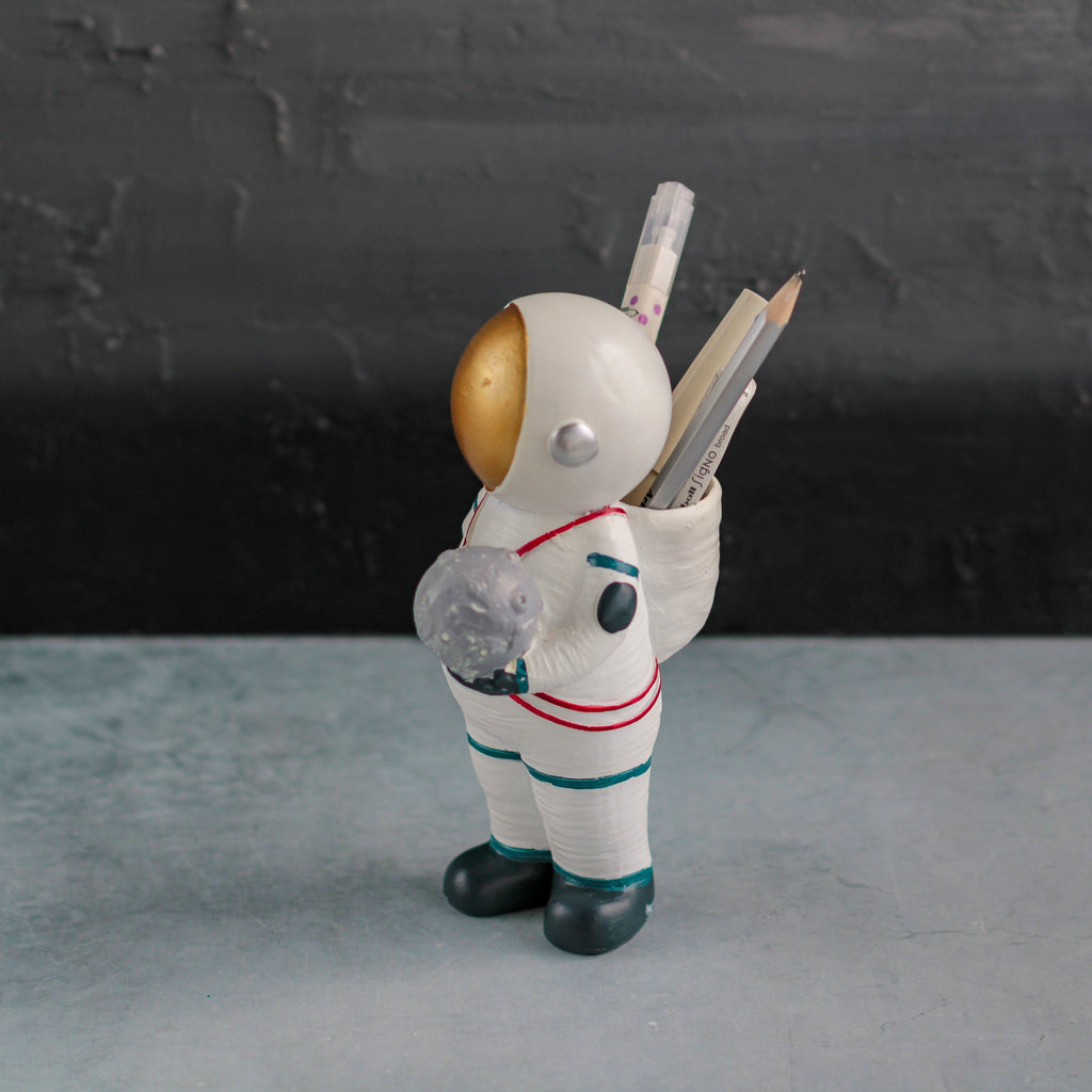 Astronaut Planter Nestasia