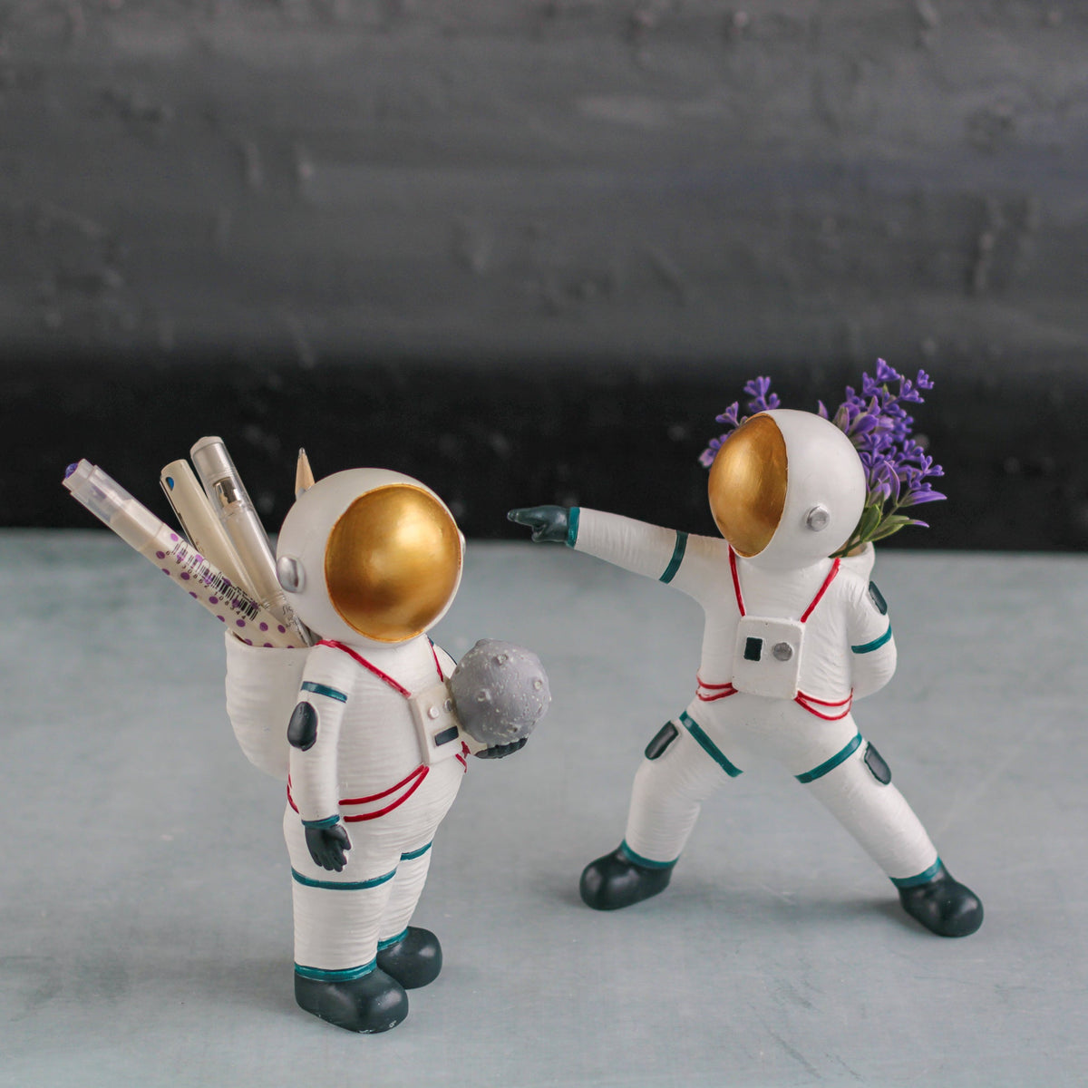 Astronaut Planter Nestasia