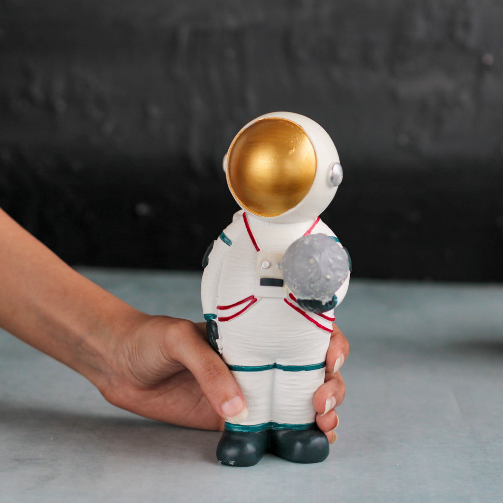 Astronaut Planter Nestasia