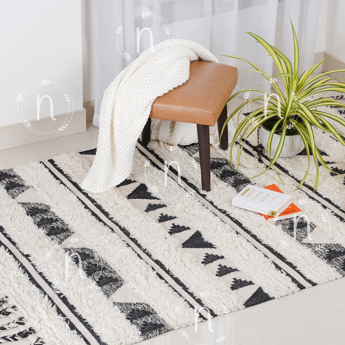 Aztec Hand Woven Rug Nestasia