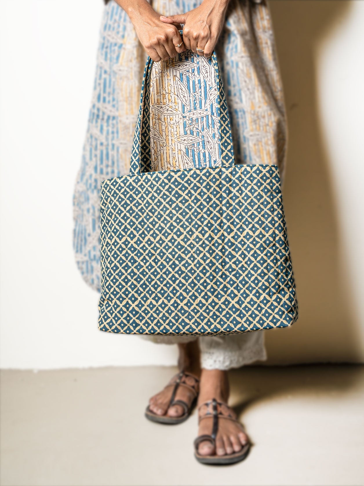 Raunaq Tote Bag Contrast Living