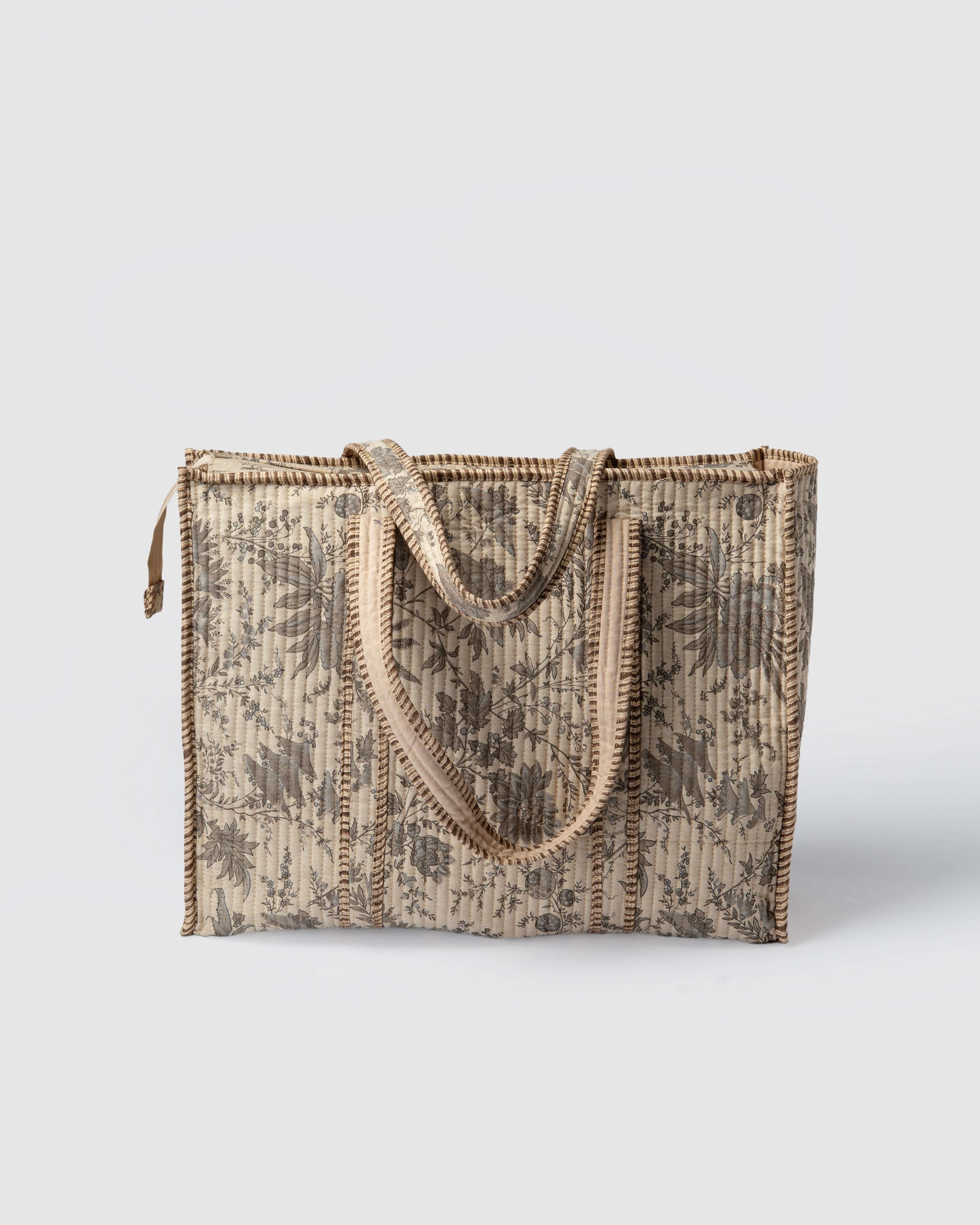 The Paris Edit Tote Contrast Living