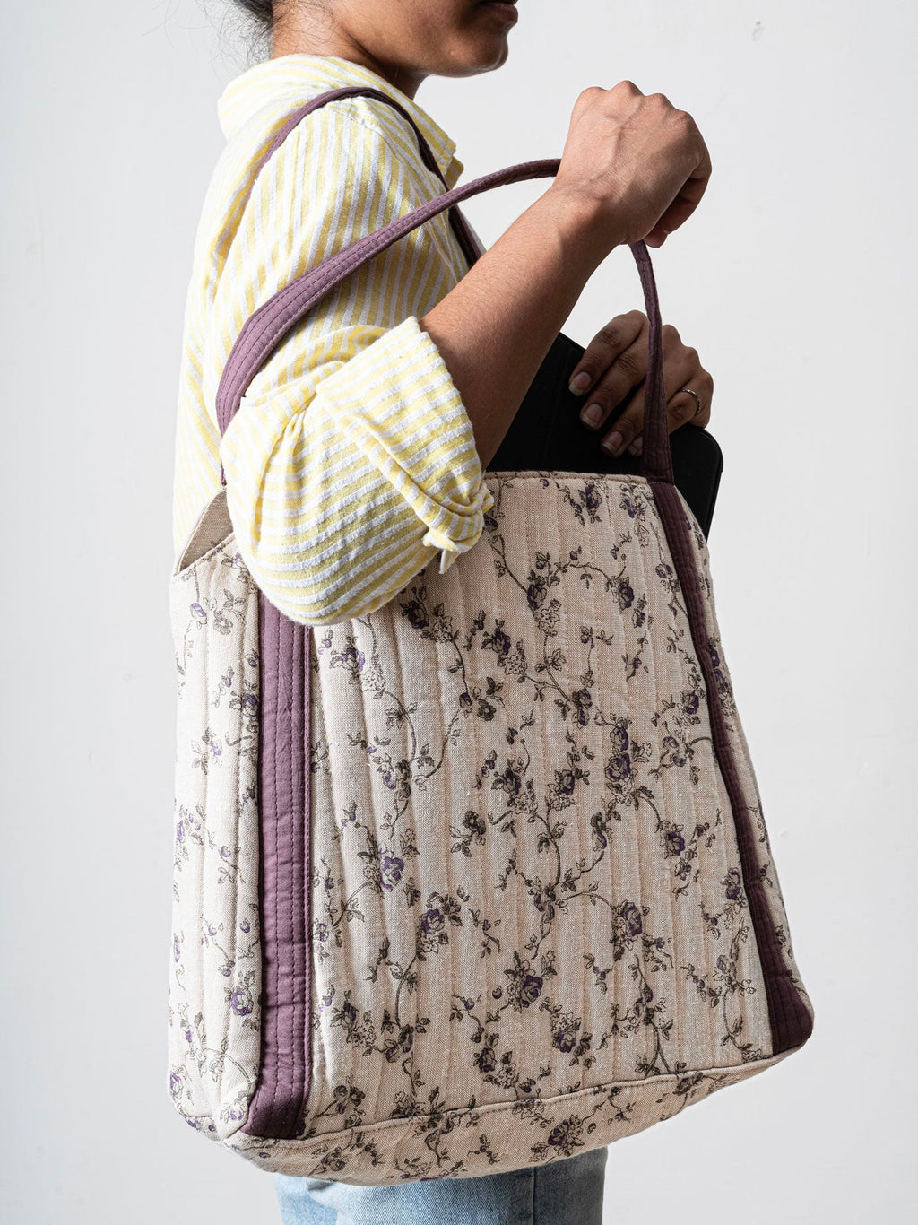 City de Fleur Tote Contrast Living