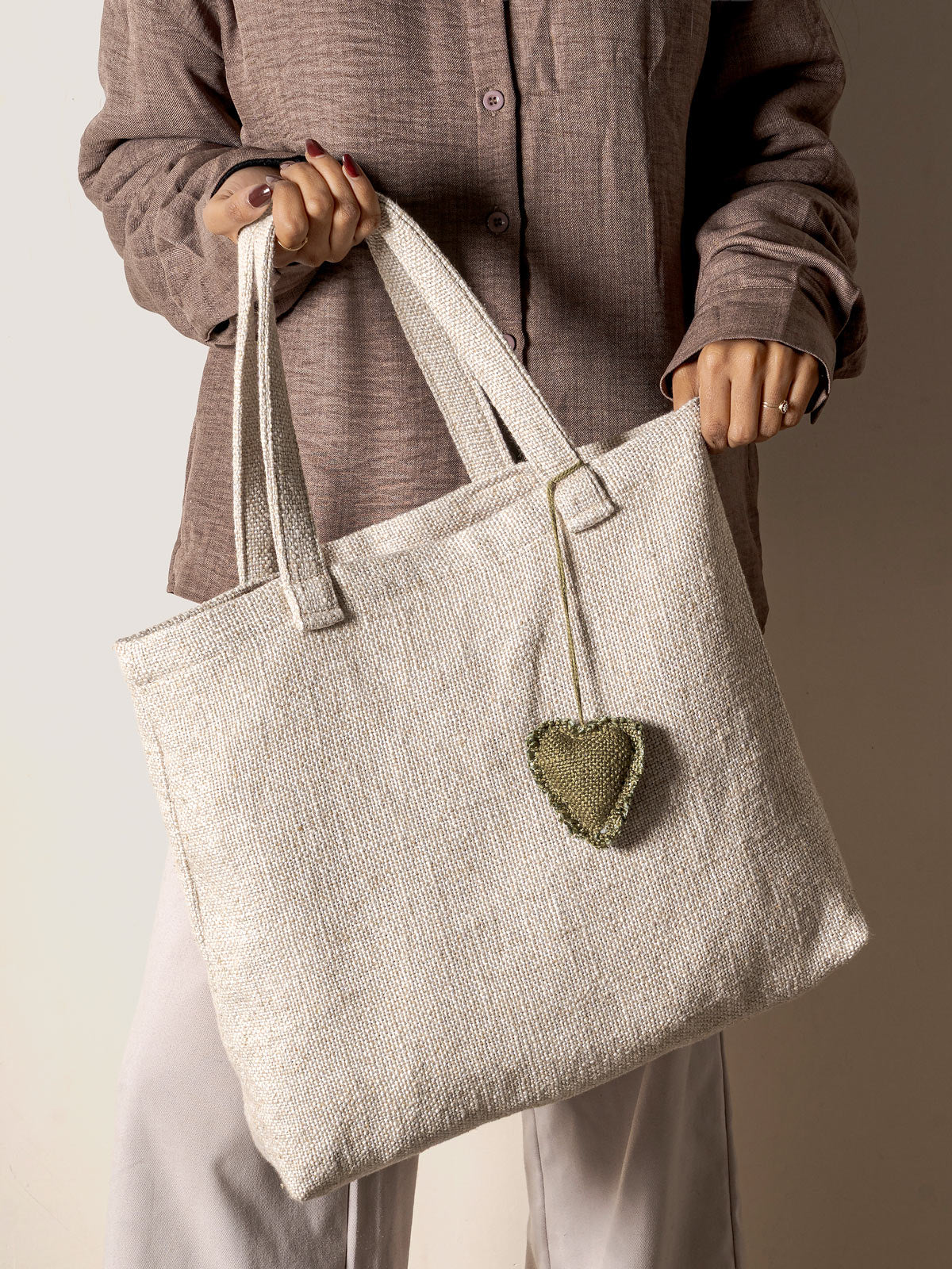 Quiet Grace Tote Contrast Living