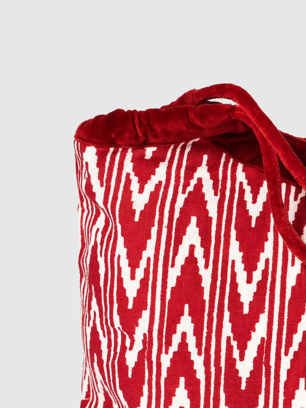 Delulu Tote Contrast Living
