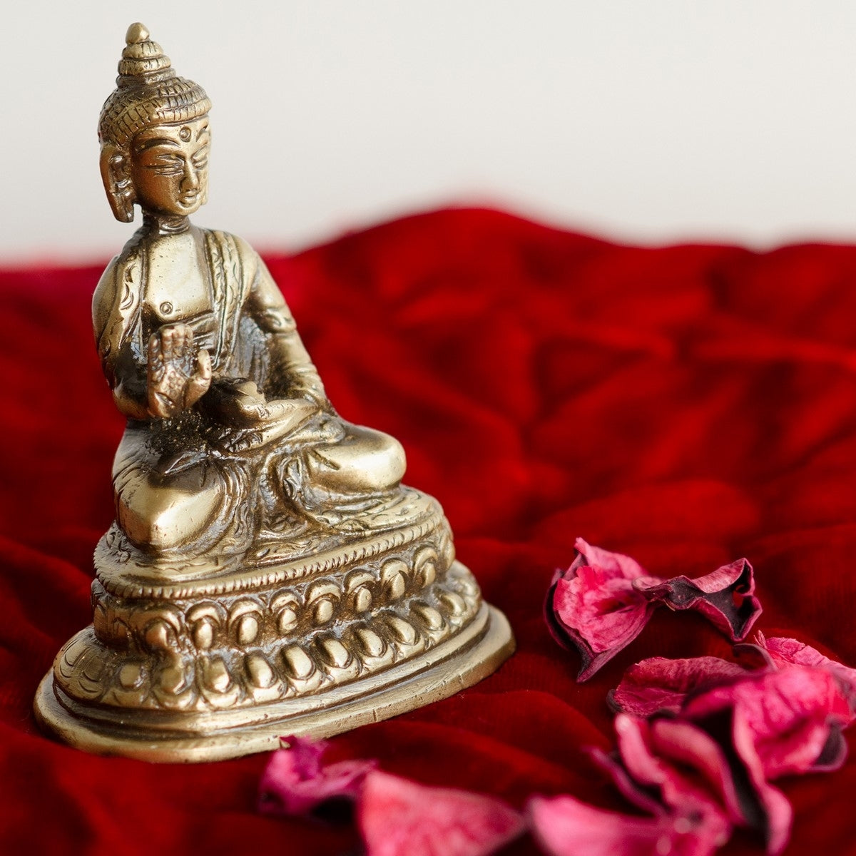 Golden Brass Meditating Buddha Statue Kafalo