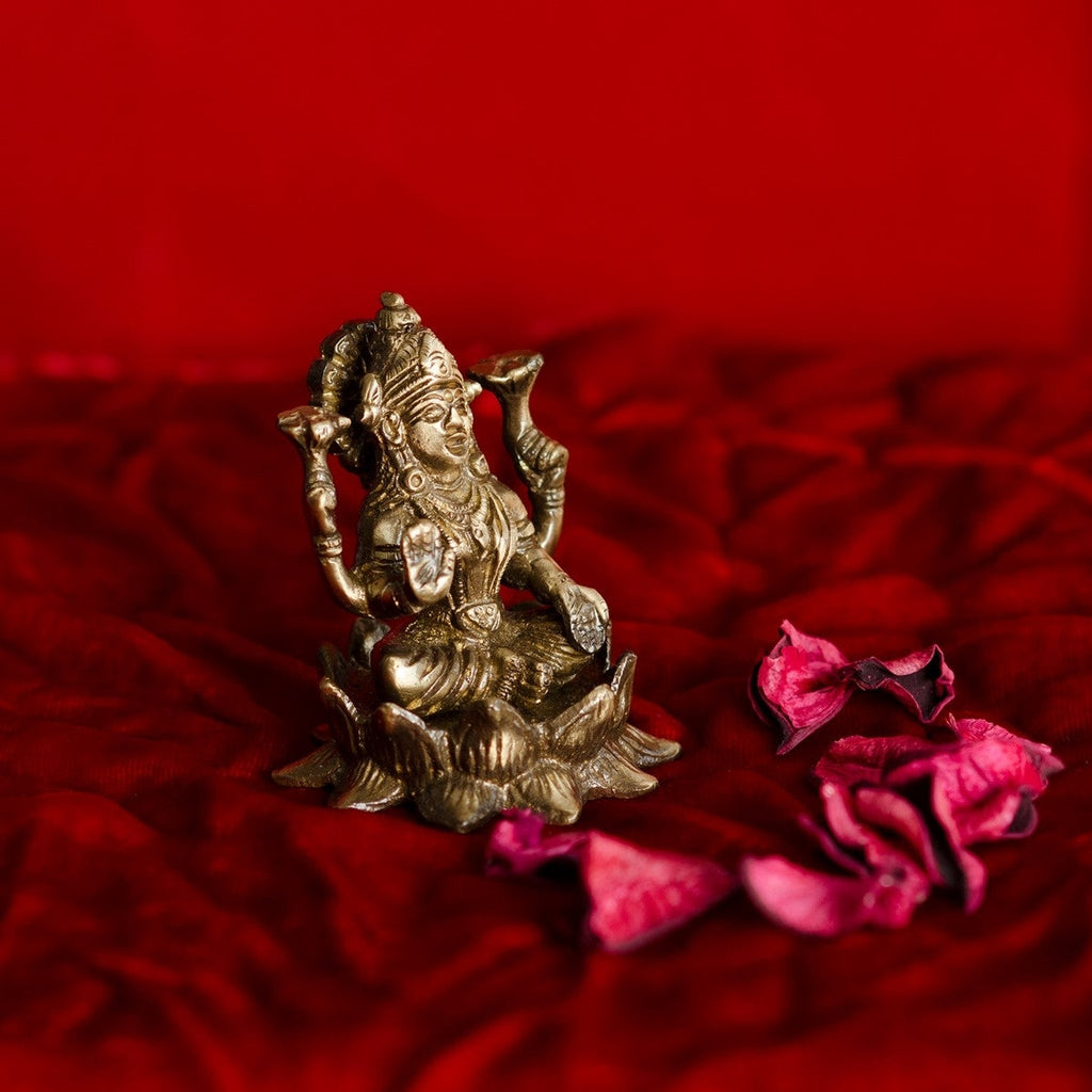 Antique Finish Brass Laxmi Ganesha on Lotus Kafalo