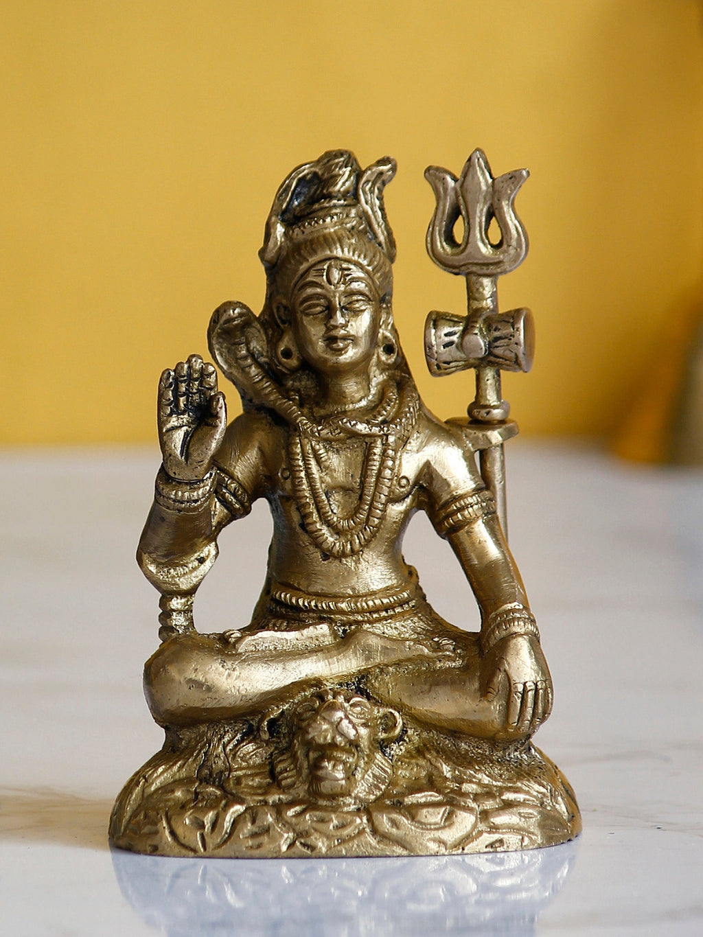 Golden Brass Handcrafted Blessing Lord Shiva Idol Kafalo