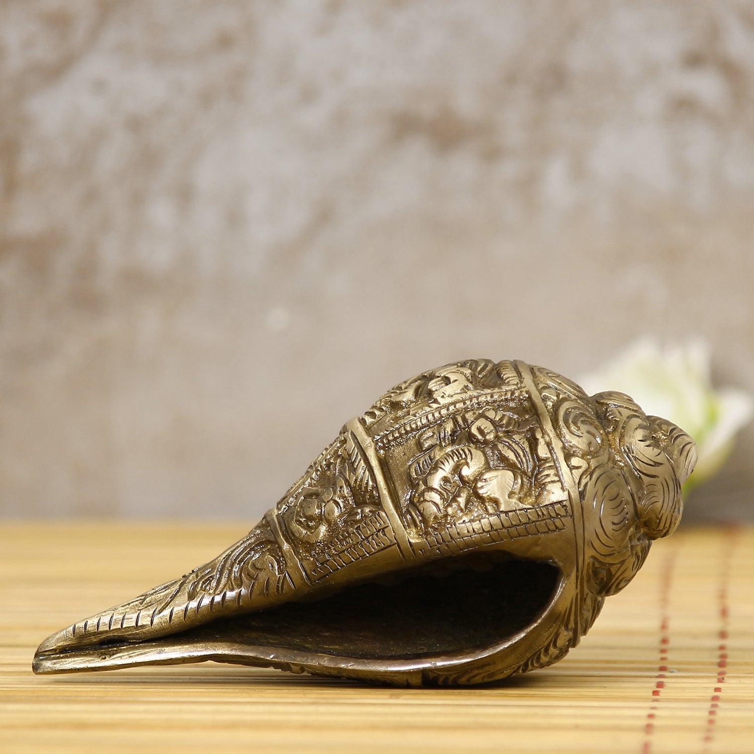 Golden Brass Auspicious Lord Ganesha Shankh/Conch Kafalo