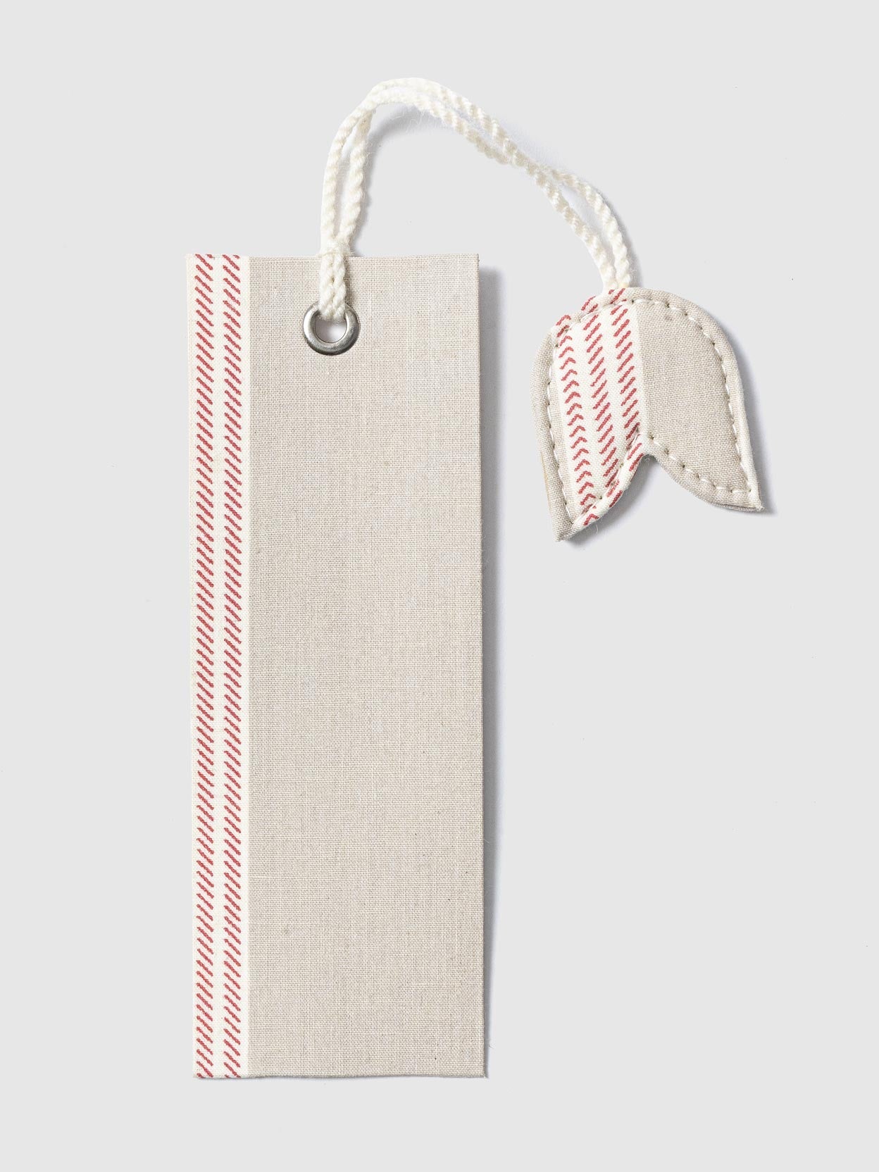 Old-World Charm Bookmark Contrast Living