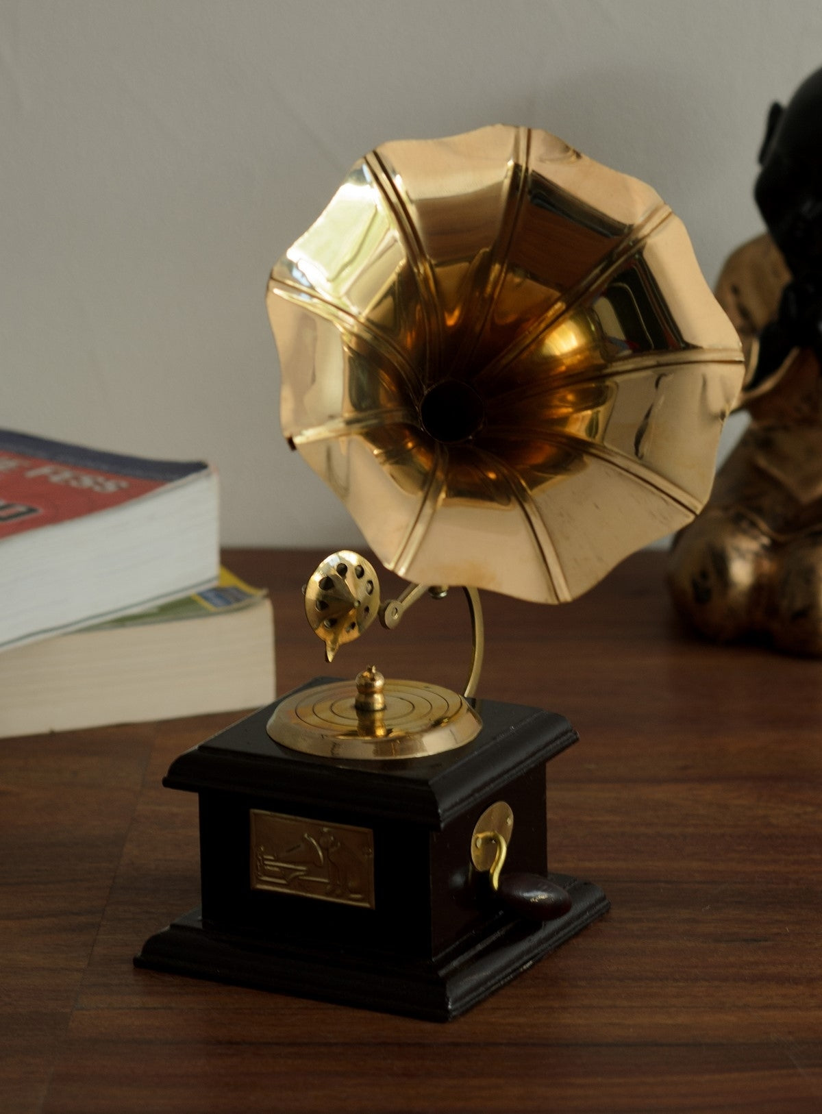 Black and Golden Brass Antique Gramophone musical instrument Decorative Showpiece Kafalo