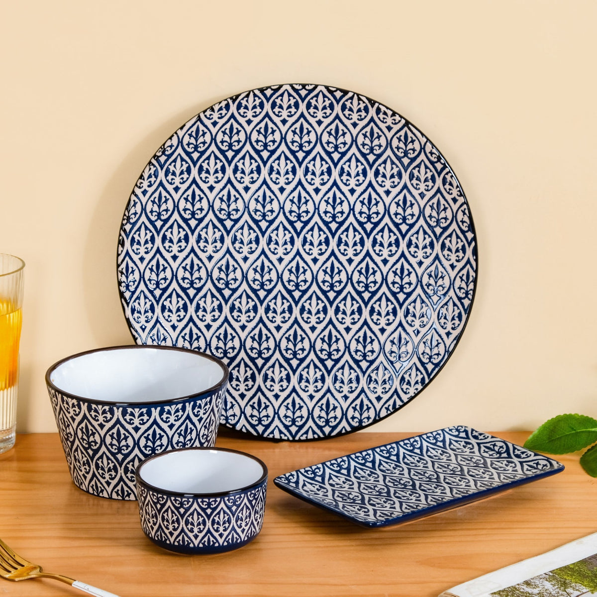 Baroque Navy Blue 16 Piece Dinner Set For 4 Nestasia