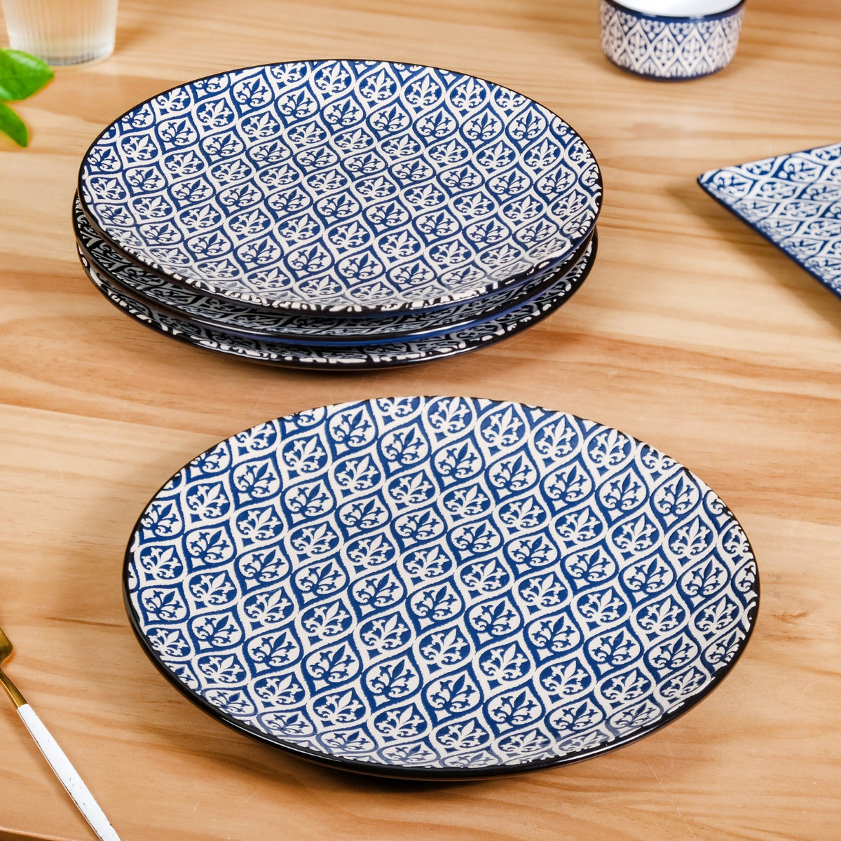 Baroque Navy Blue 16 Piece Dinner Set For 4 Nestasia