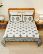 Comfortable Cotton Double Bedsheet King Size Set for Daily Use and Gifting