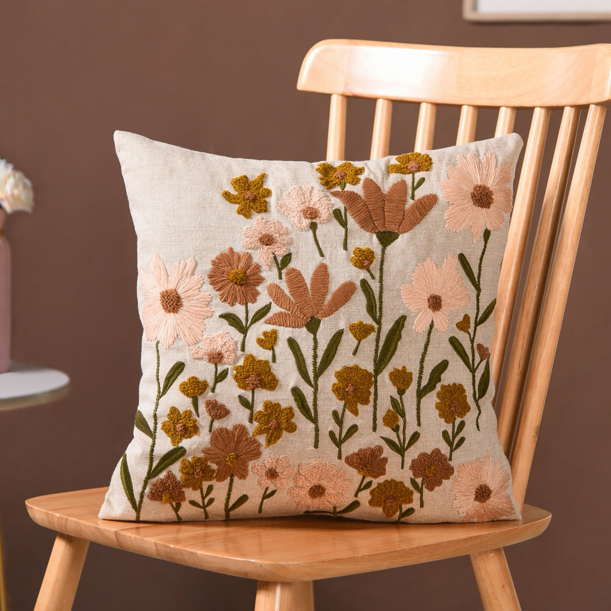 Beige Chambray Floral Couch Cushion Cover 40x40cm Nestasia