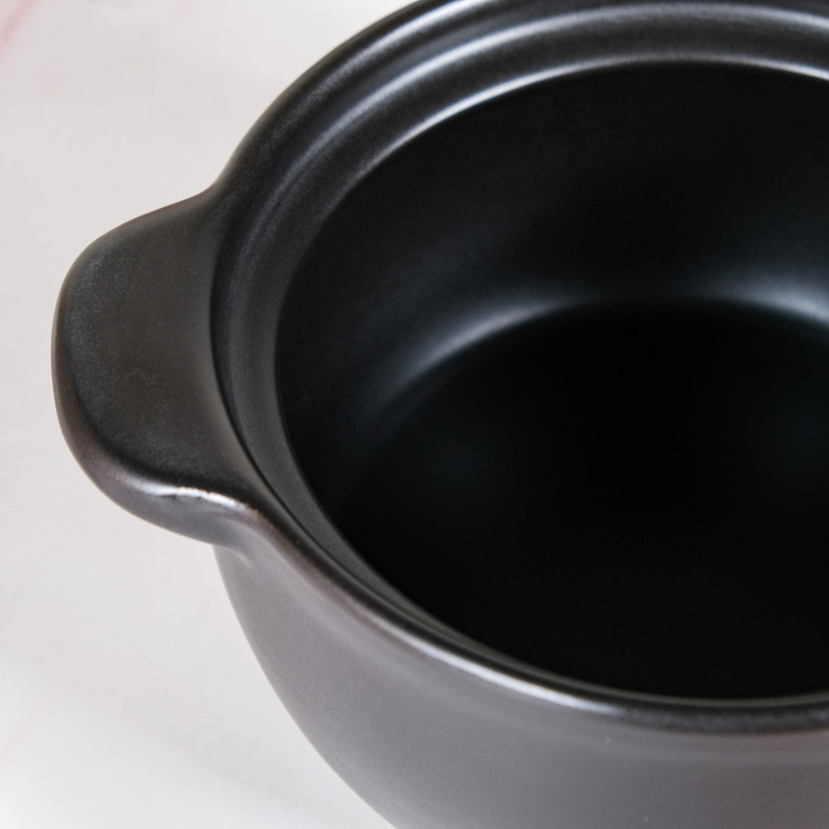 Maison Black Ceramic Clay Pot For Cooking 2200ml Nestasia
