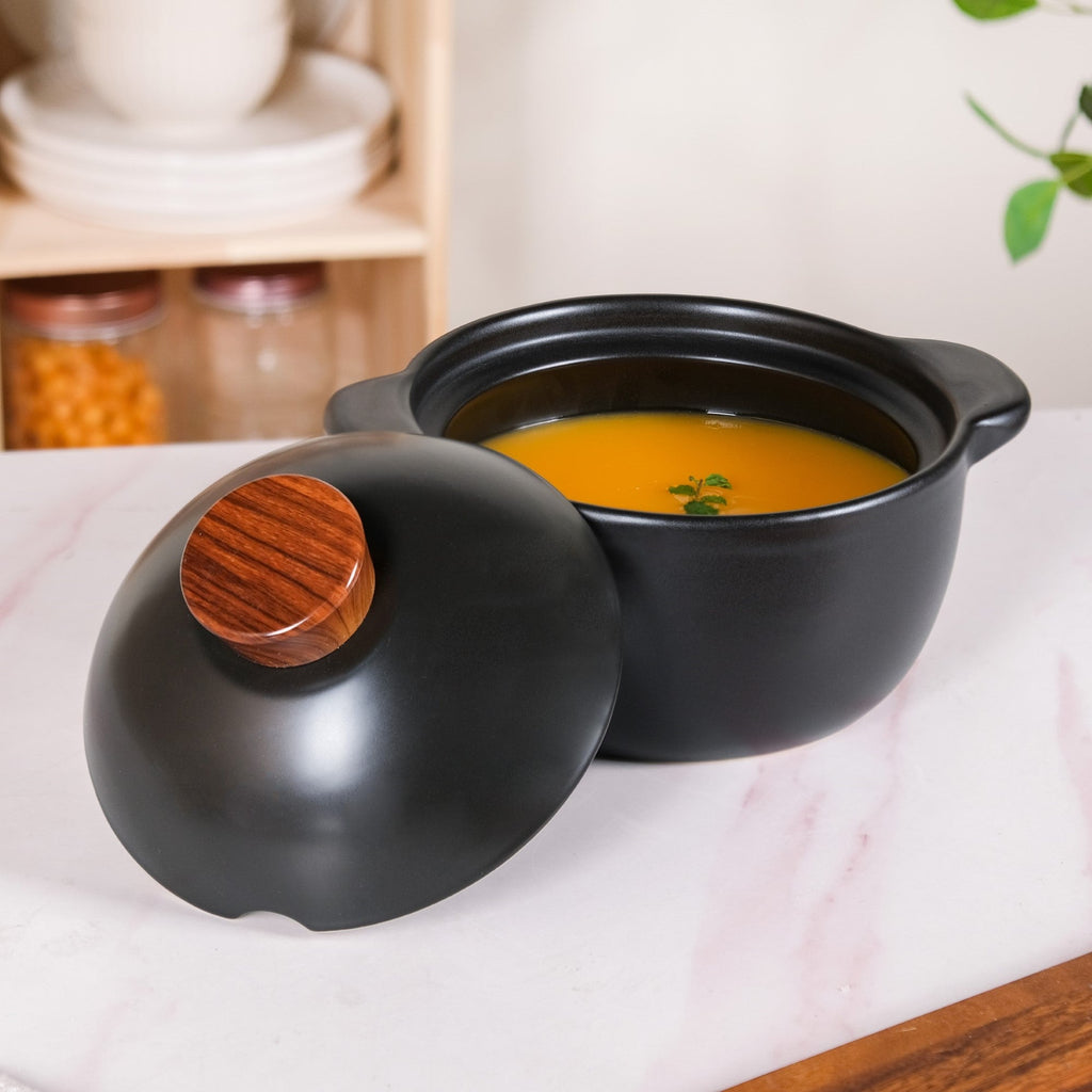 Maison Black Ceramic Clay Pot For Cooking 2200ml Nestasia