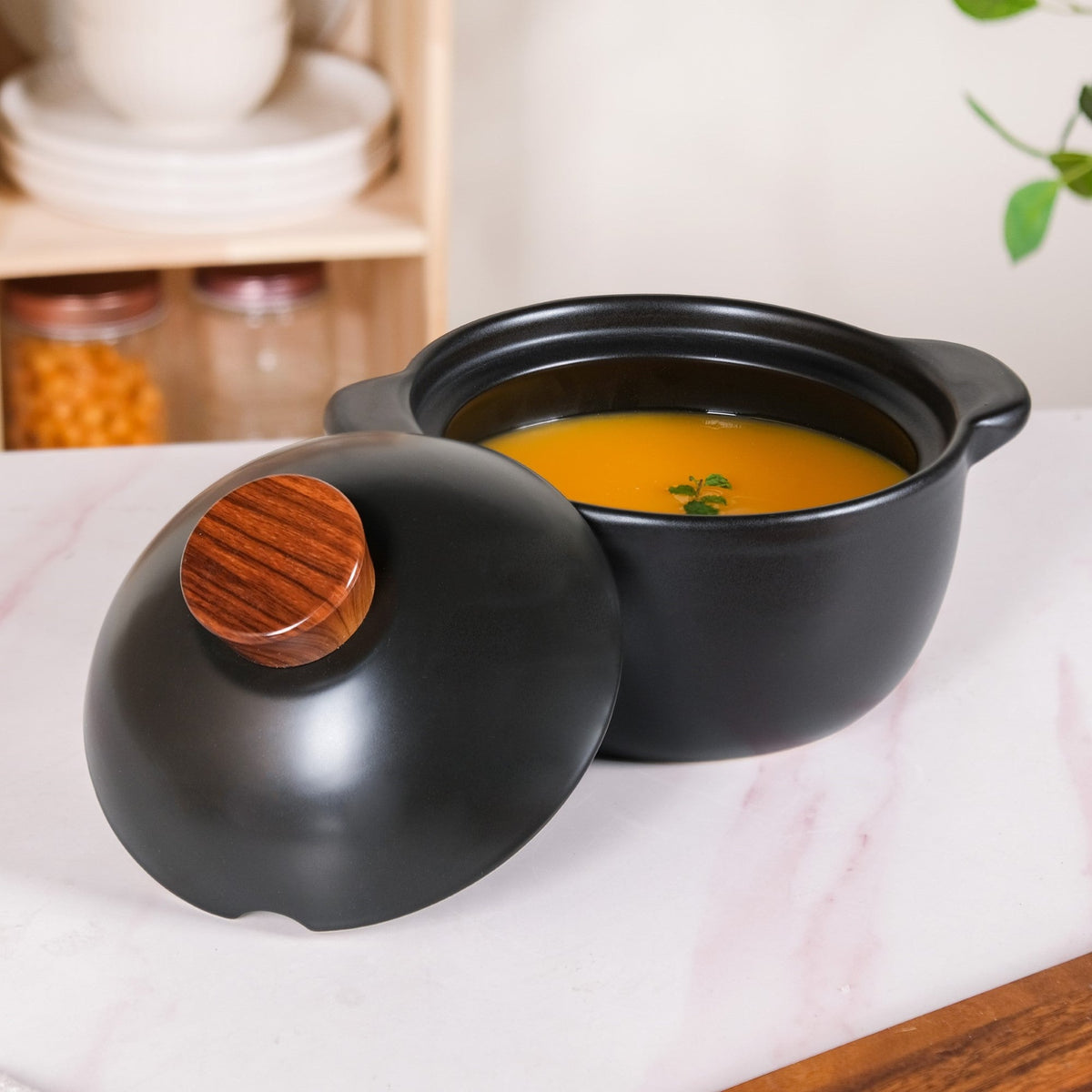 Maison Black Ceramic Clay Pot For Cooking 2200ml Nestasia