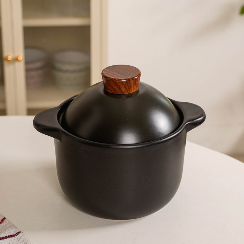 Maison Black Ceramic Cooking Pot With Lid 3700ml Nestasia