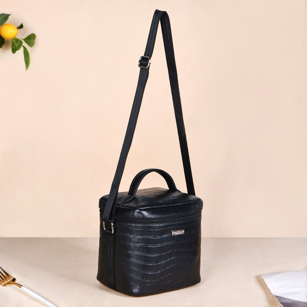 Classic Luxury Insulated Lunch Bag Black Nestasia