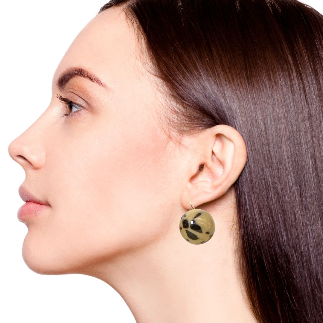 Black Patterned Brown Bead Earrings Nestasia