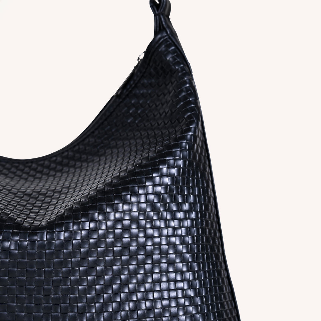 Black Soi Trendy Hobo Handbag Nestasia