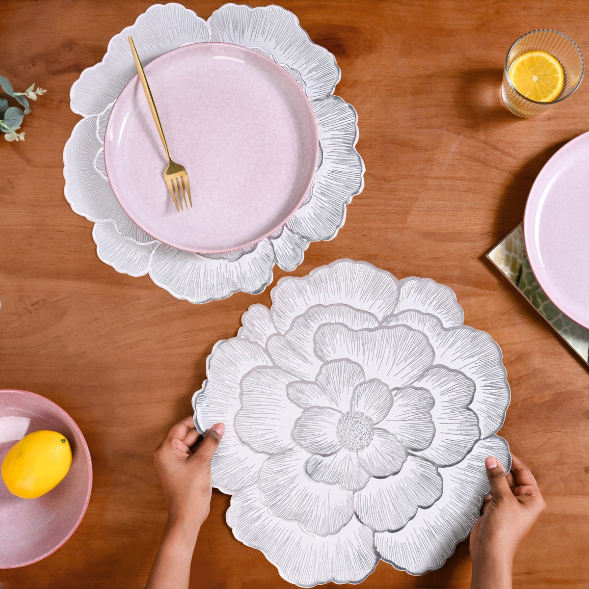 Silver And White Blooming Base Placemats Set Of 6 Nestasia