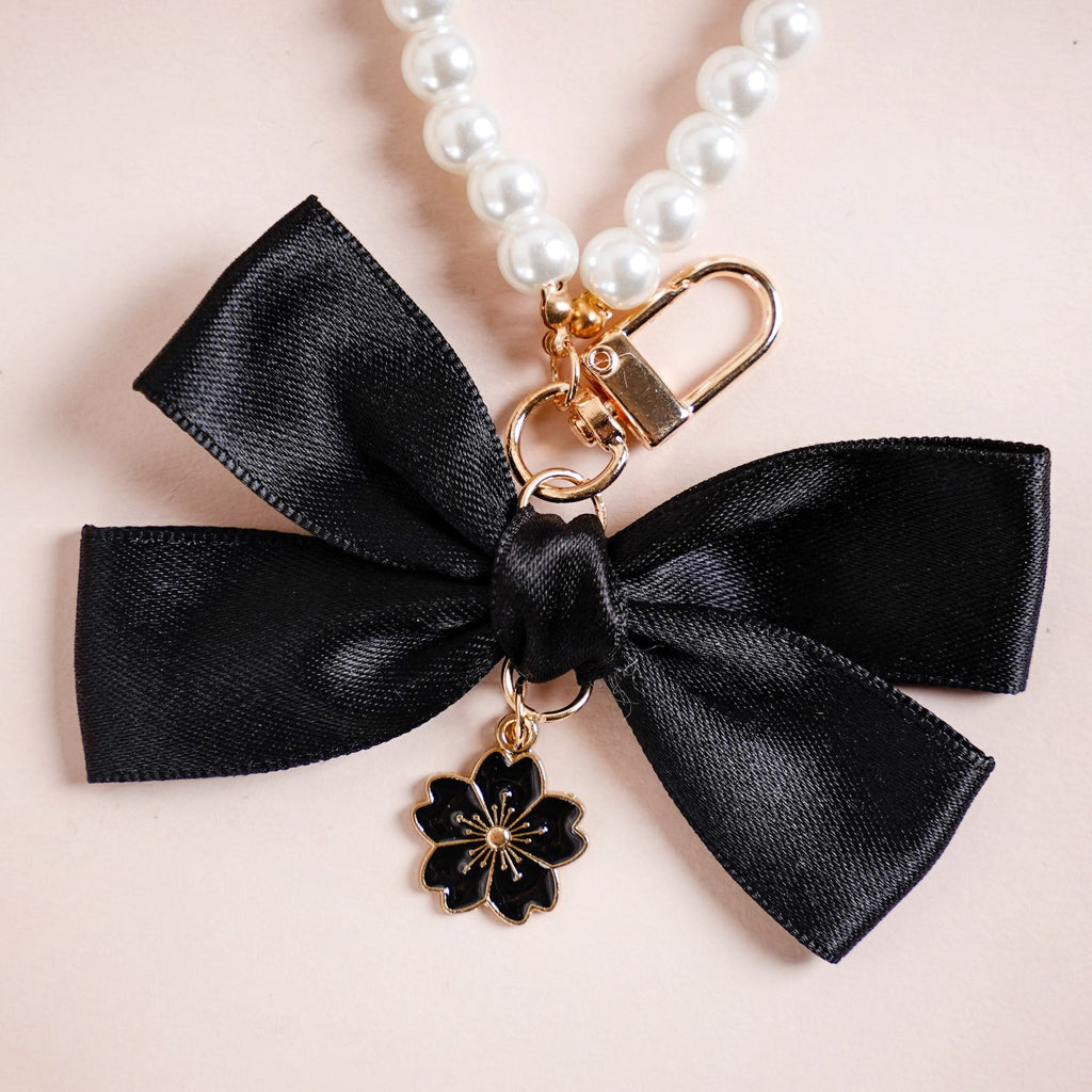 Blooming Bow Keychain With Pearl Dangler Nestasia