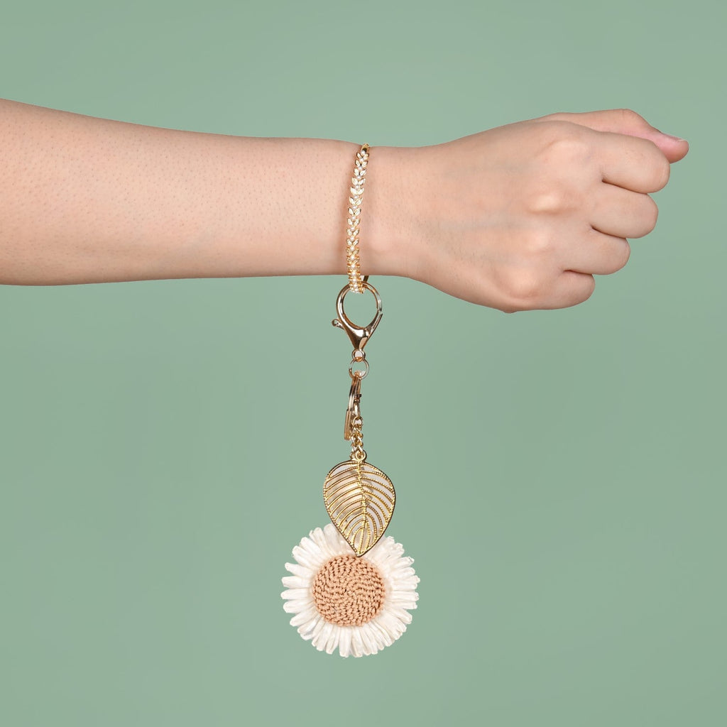 Blooming Daisy Keychain Charm Lumba Gift Set Nestasia