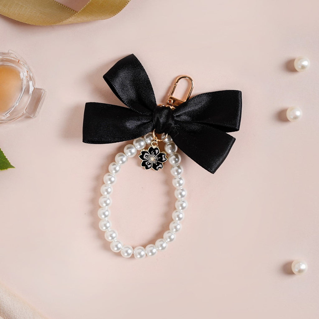 Blooming Bow Keychain With Pearl Dangler Nestasia