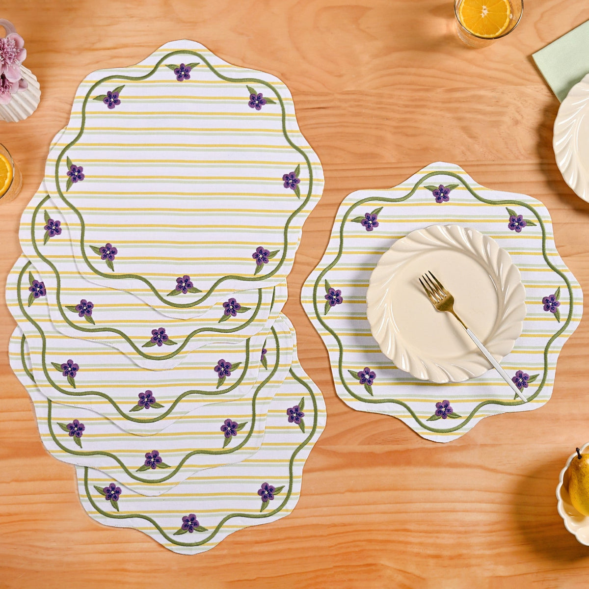 Bloom Lines Cotton Embroidered Table Mat Set Of 6 Nestasia