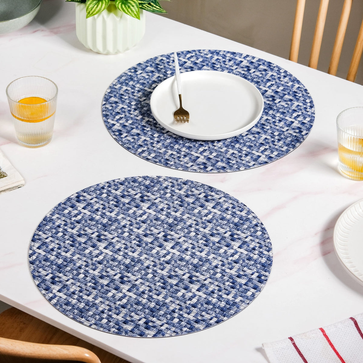 Blue And White Intrecciato Weave Round Table Mat Set Of 6 Nestasia