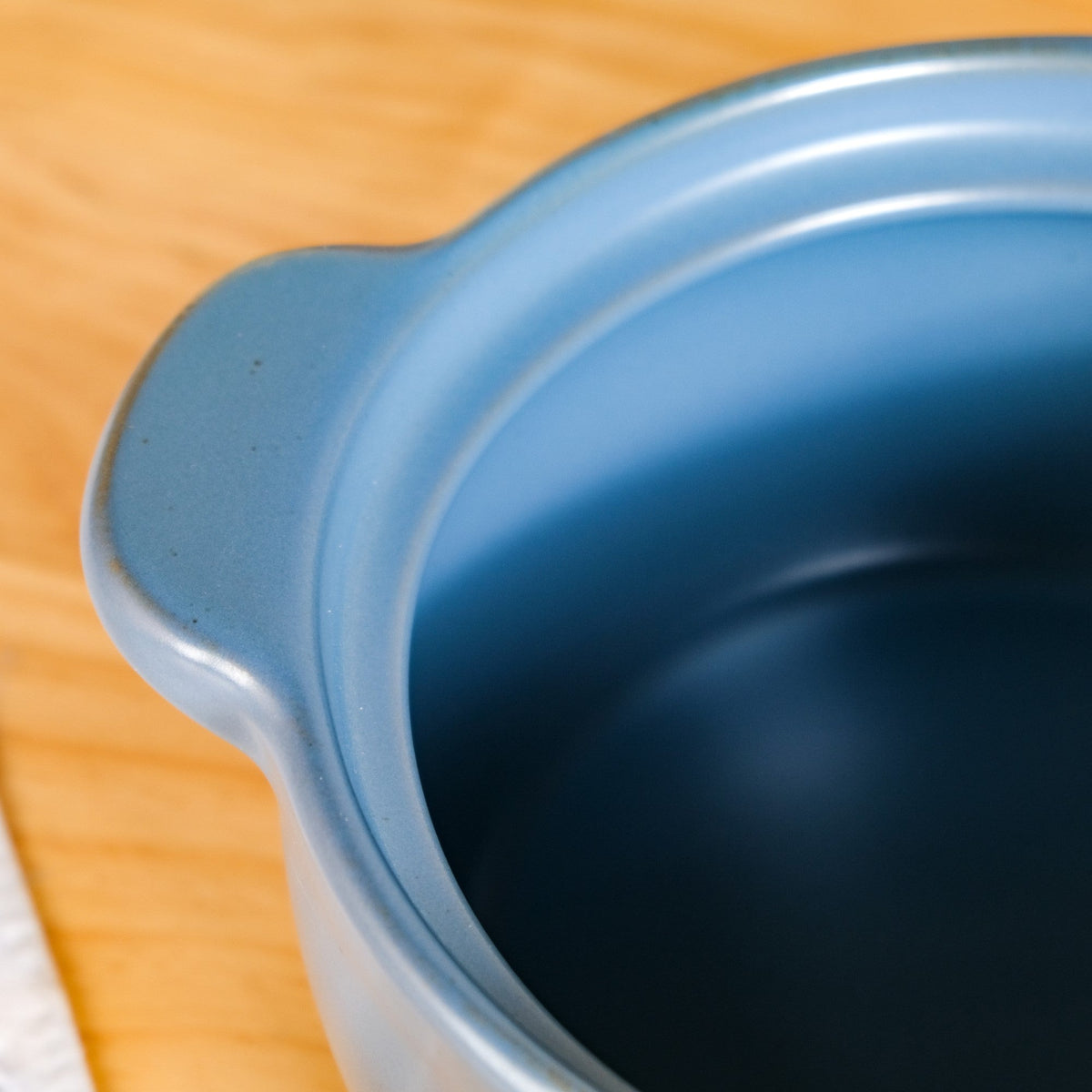 KindlePot Stovetop Ceramic Cookware Blue White 2300ml Nestasia