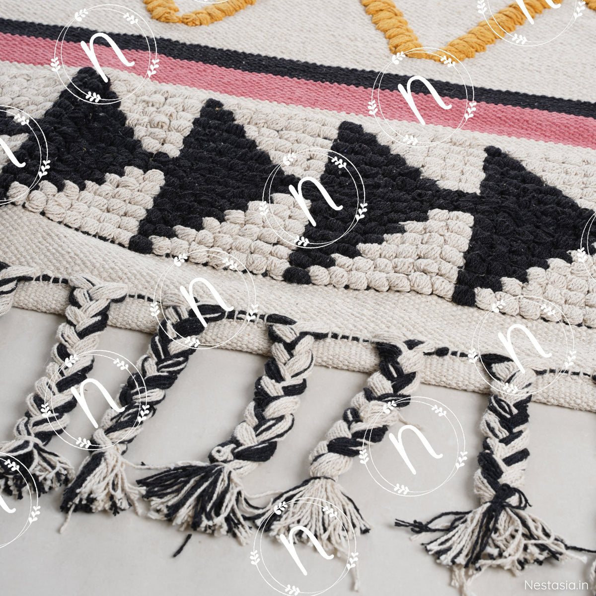 Bohemian Rug Nestasia